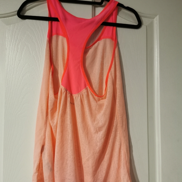 Tank - Picture 2 of 2